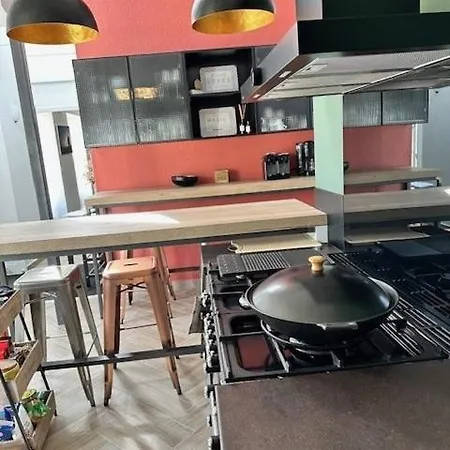 Longere Des Templiers Near Troyes